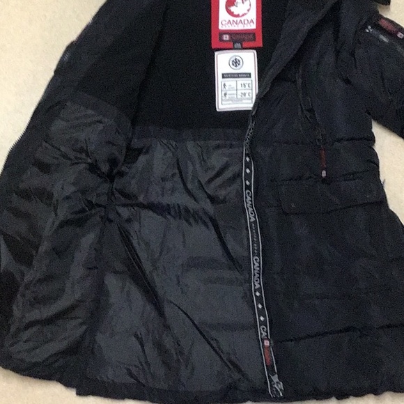 “New” Canada Weather Gear (Hooded Puffer) - Picture 3 of 16
